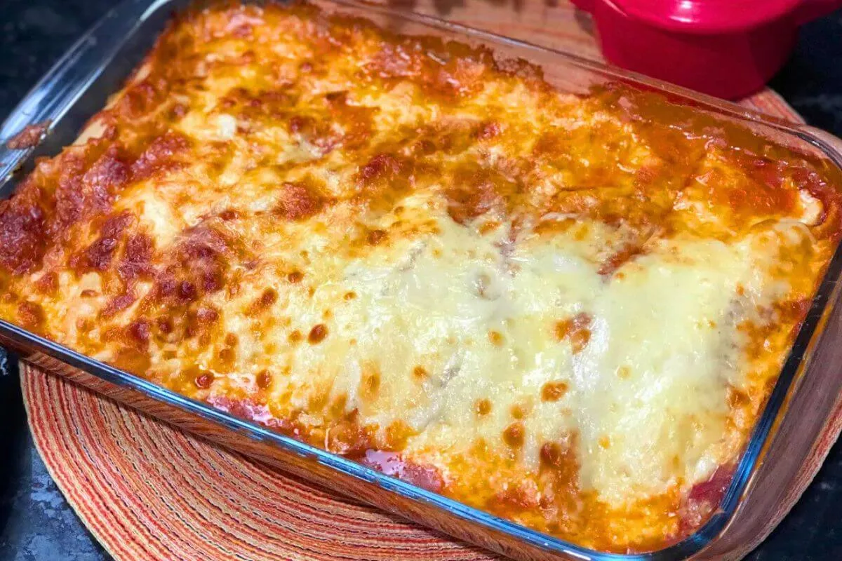 Panqueca de Frango Gratinada