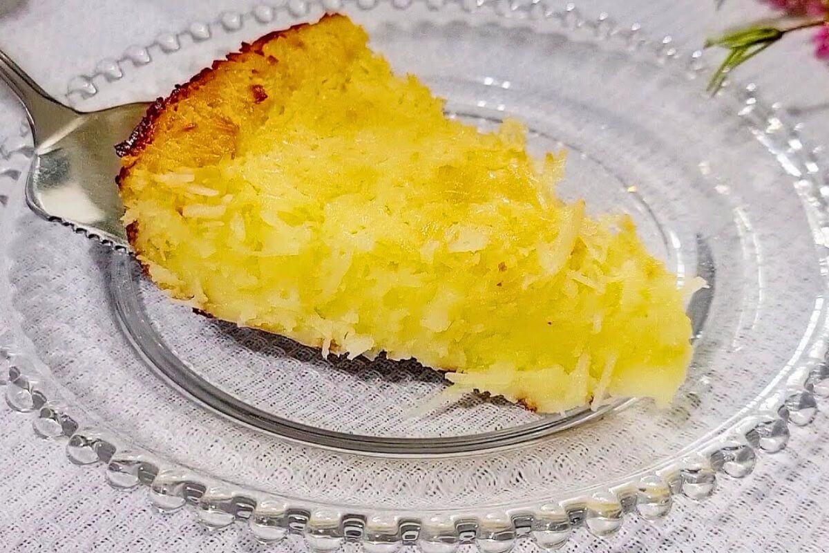 Torta de Coco Bem Cremosa
