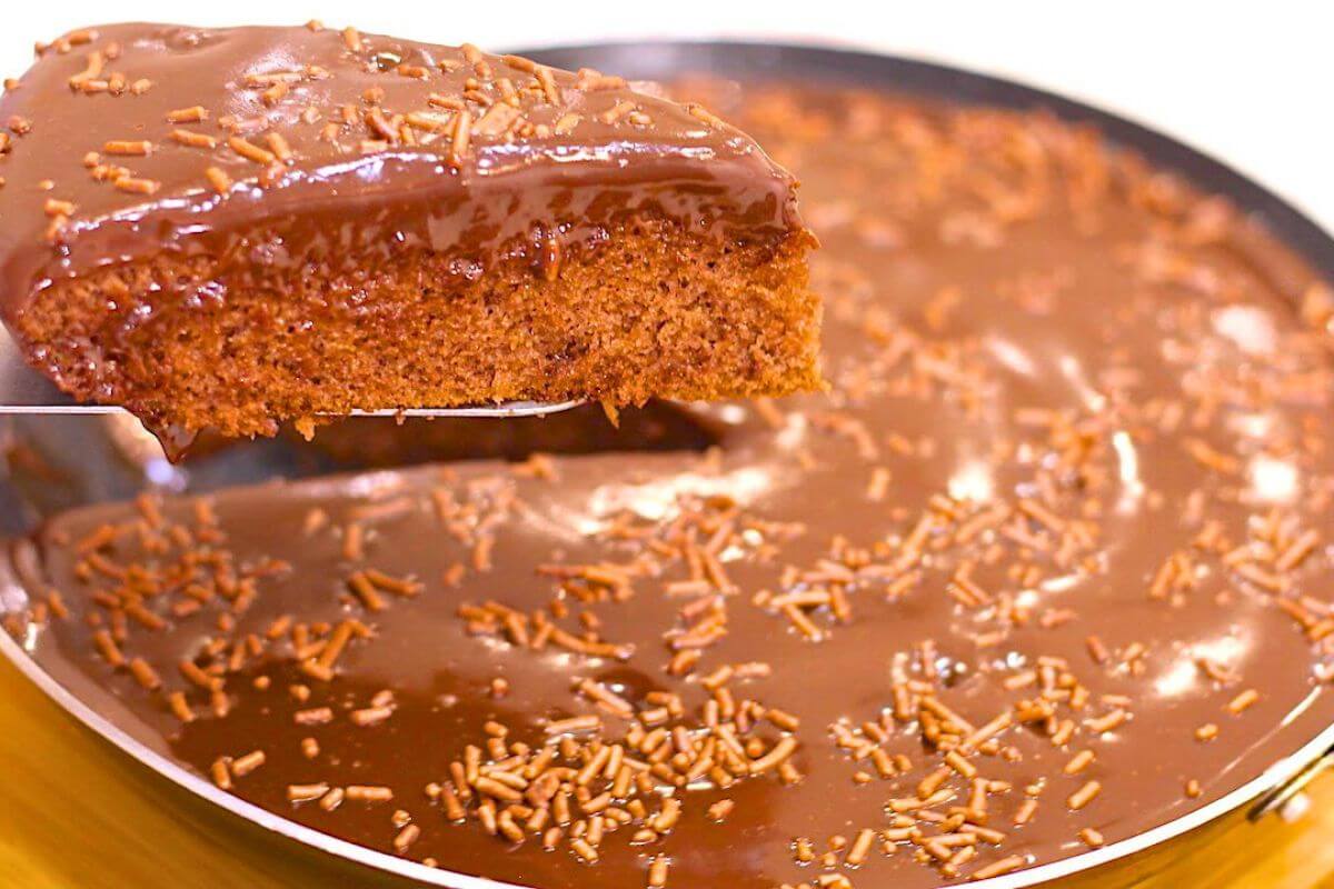 Bolo Sem Forno na Frigideira