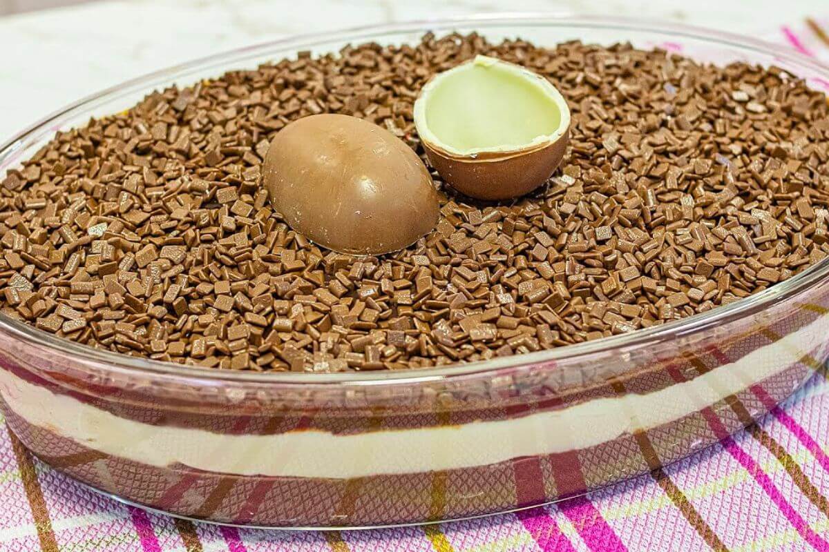 Ovo de Pascoa Cremoso na Travessa