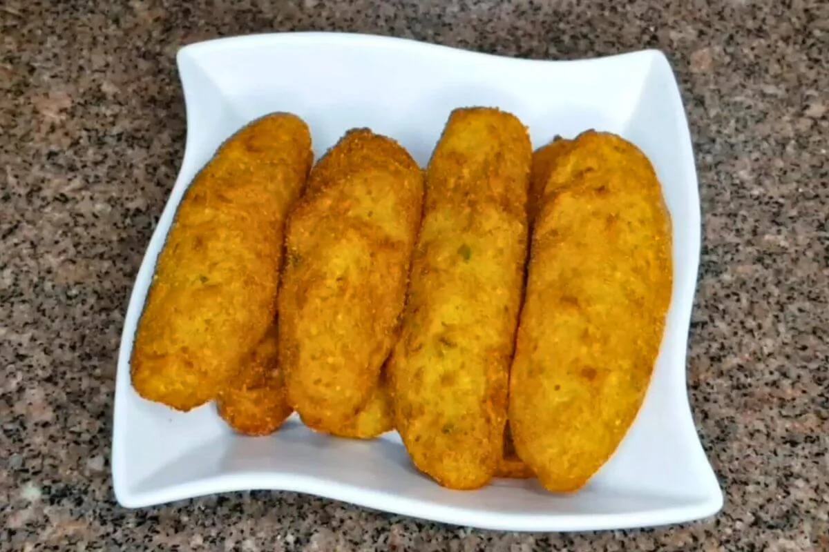 Bolinho de Batata Com Peixe