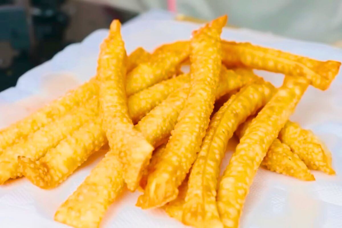 Cigarrete de Queijo Com Ingredientes Simples