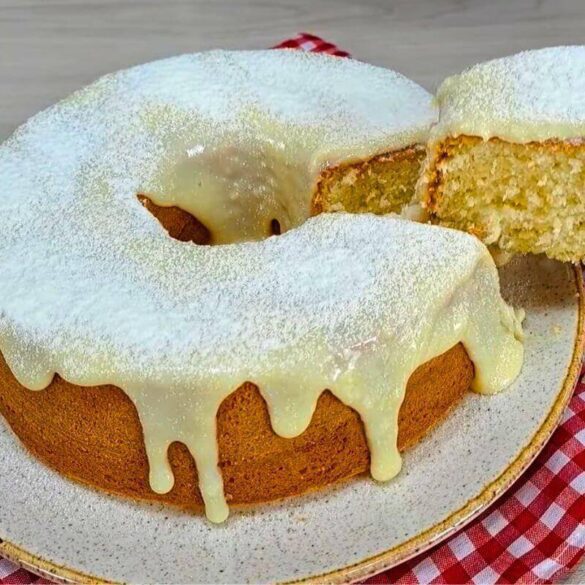 Nest Milk Cake with creamy topping Nest Milk Cake with creamy topping