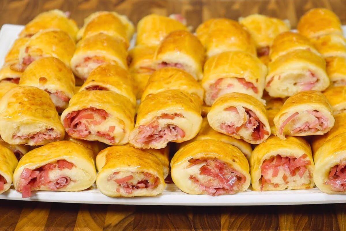 Pãozinho Recheado Com Mortadela