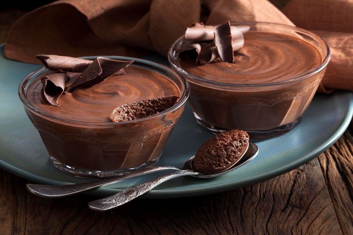 A Sobremesa Perfeita Para Os Amantes de Chocolate