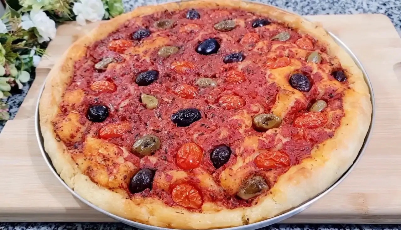 Focaccia Pomodoro Com Borda Crocante