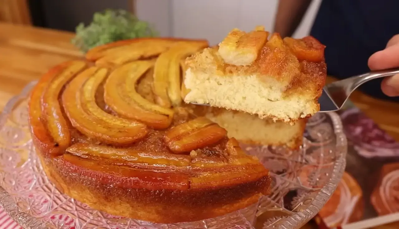 Torta de Banana Com Caramelo