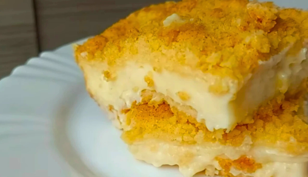 Cuca Cremosa de Goiabada Com Creme de Confeiteiro