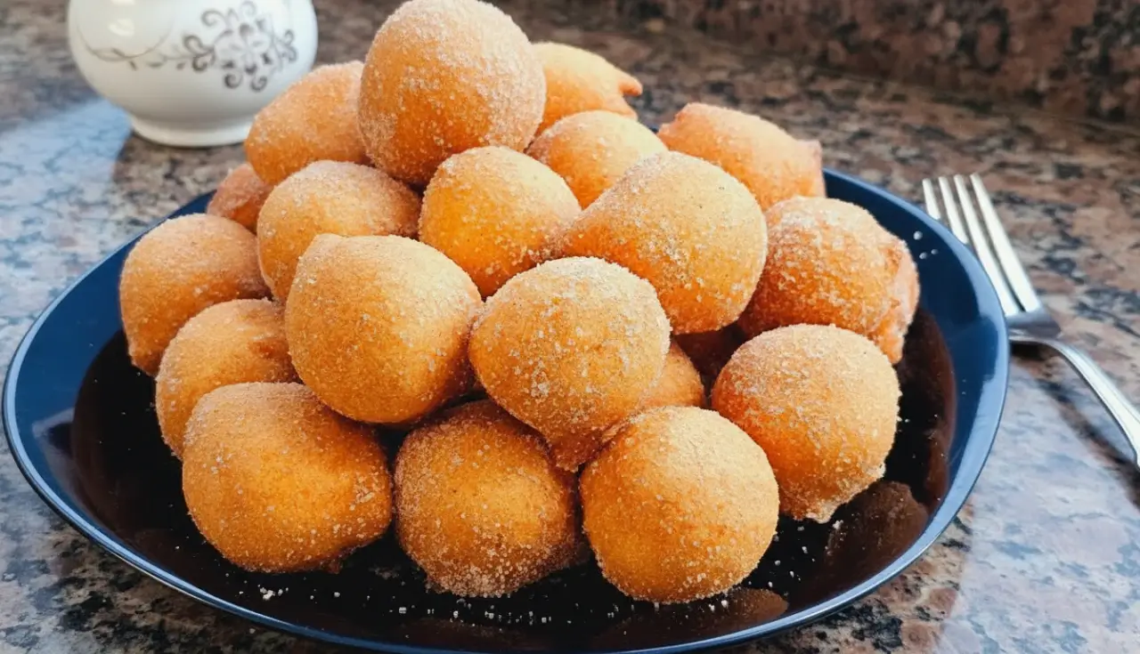 Bolinho de Chuva Tradicional Simples e Saboroso