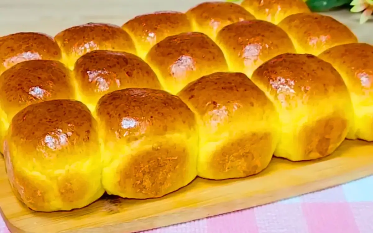 Pão de Cenoura Fofinho Caseiro Artesanal
