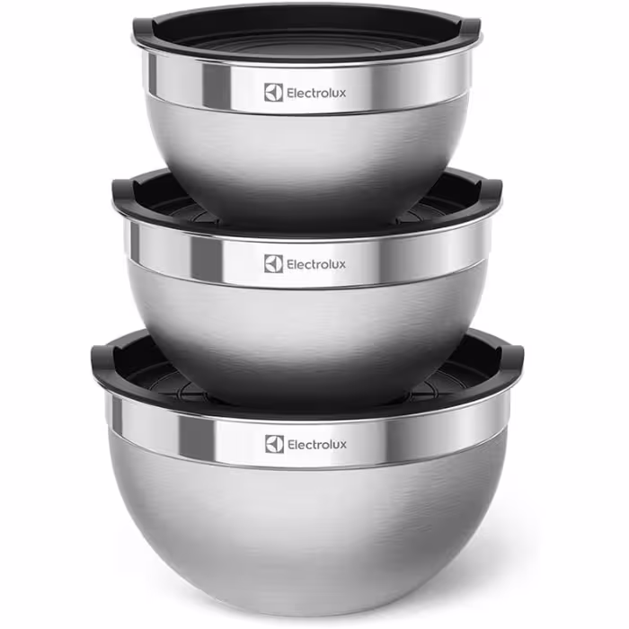 Kit Bowls Tigelas de Inox com Tampa Plástica 3 Peças Kit Bowls Tigelas de Inox com Tampa Plástica 3 Peças